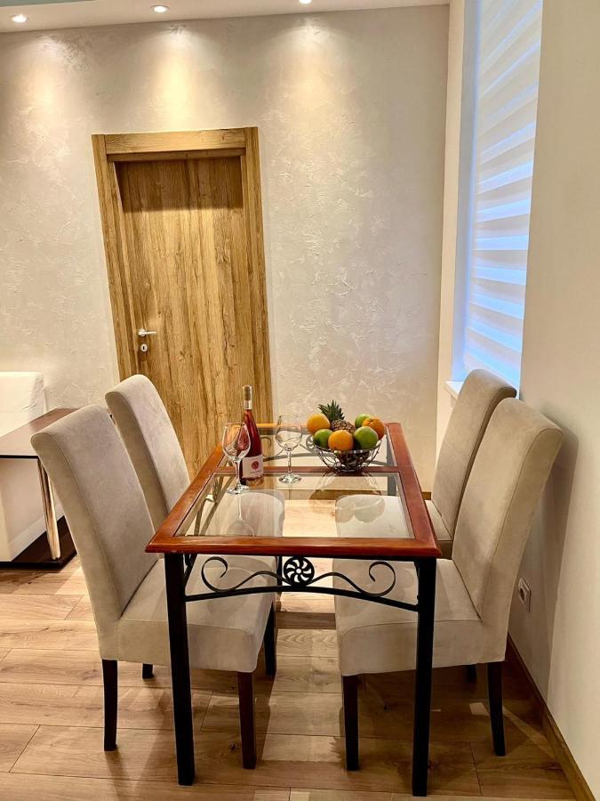 Hugolina Lux Daire