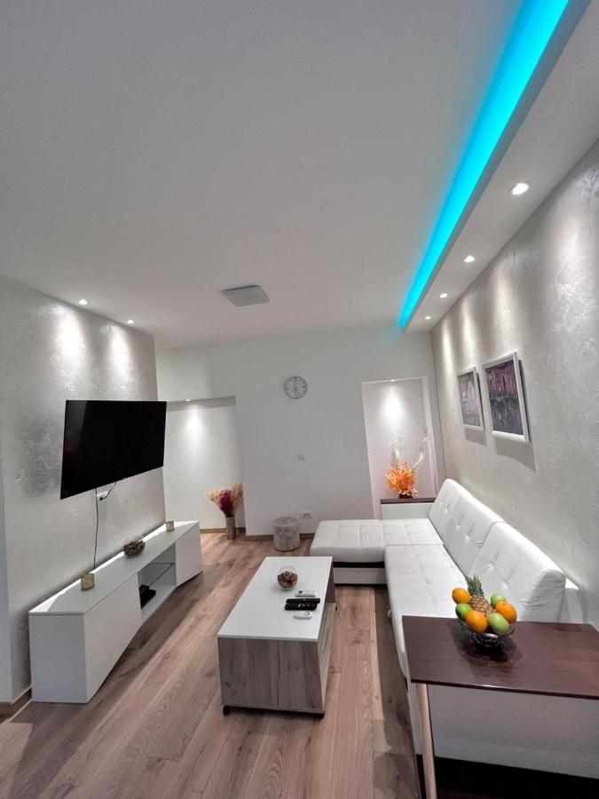 Apartment Hugolina Lux