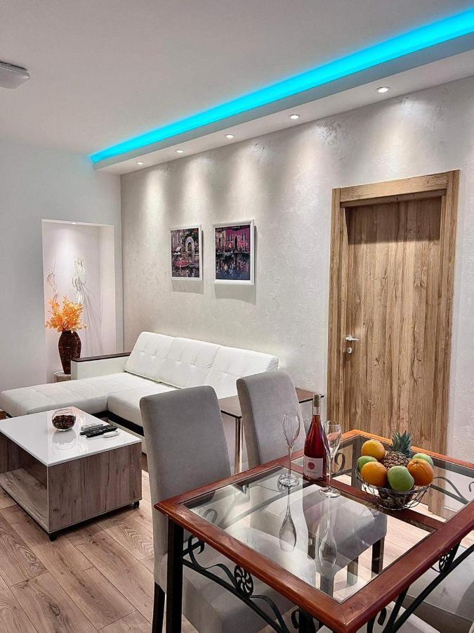 Hugolina Lux Belgrad